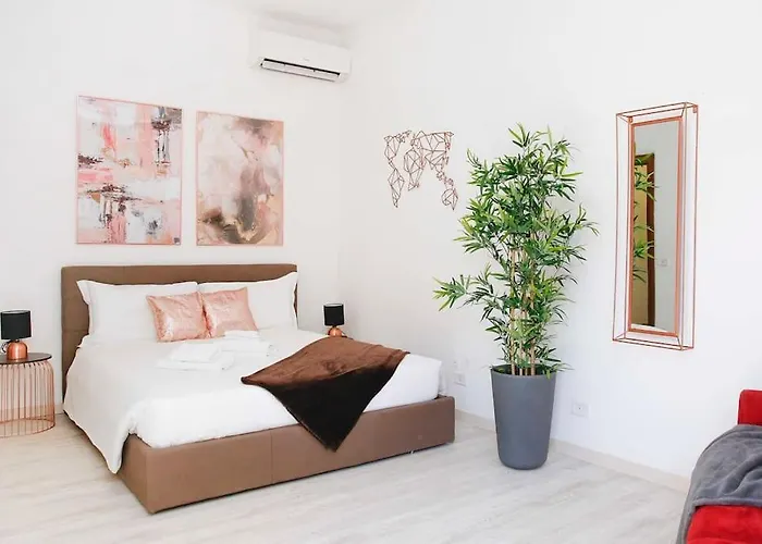 Apartment Charming Patio Trastevere Rom