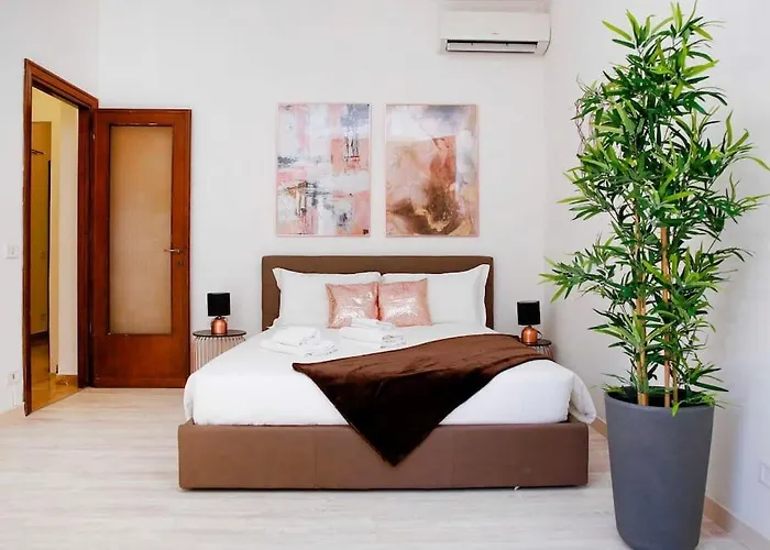 Apartment Charming Patio Trastevere Rom