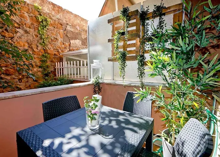 Apartment Charming Patio Trastevere *